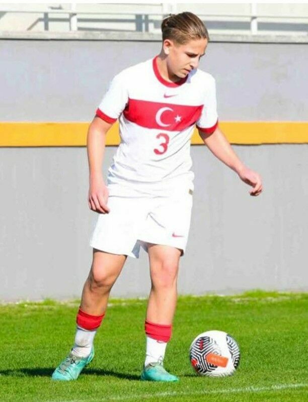 Alanyaspor'un genç yeteneği milli takıma davet edildi