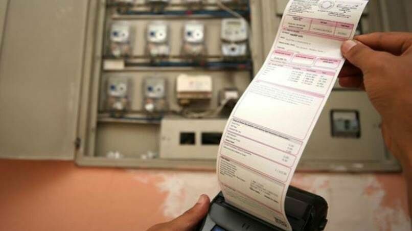 Elektrik ve doğalgazda yüksek gelirlilere zam tartışması