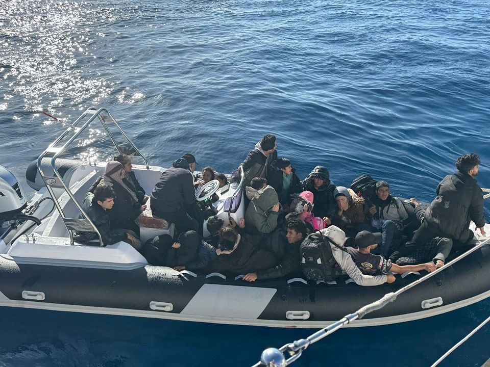 Bodrum'dan Yunan Adalarına Yüzerek Kaçıyorlardı 2