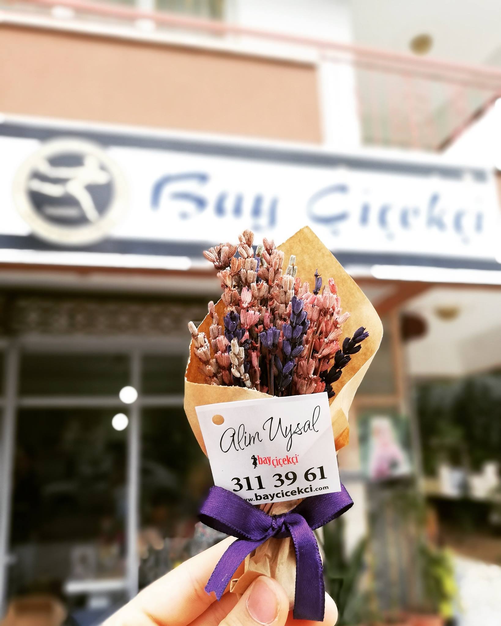 Antalya'da-Çiçekçi-24 Kasım