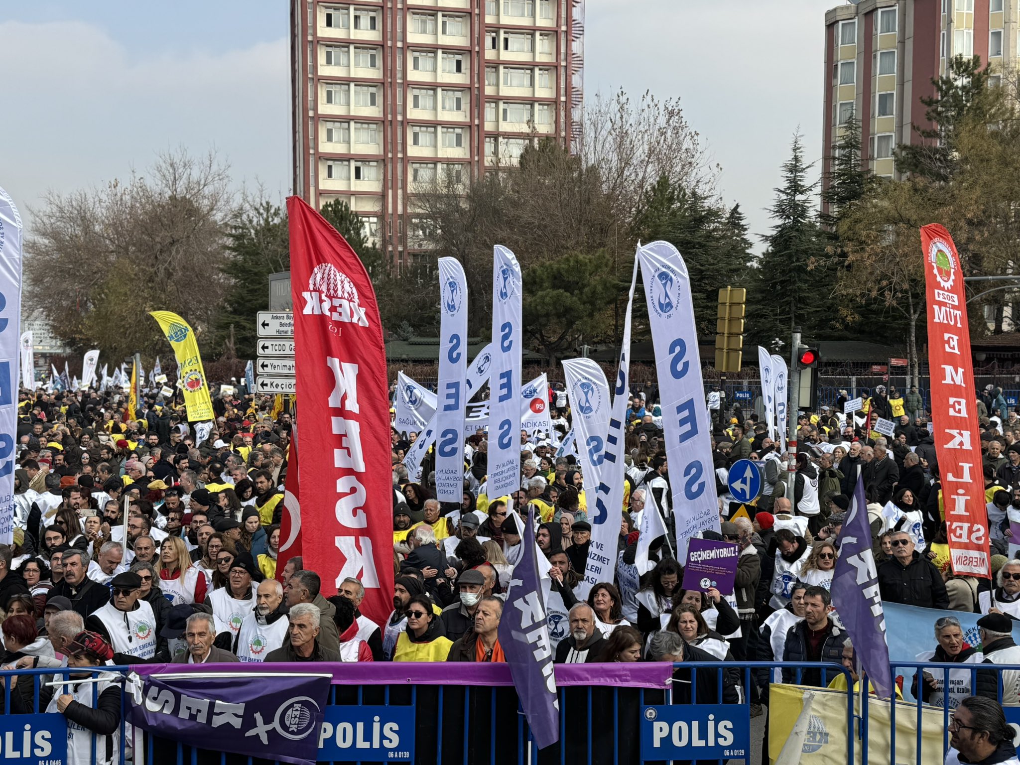 Tandoğan Meydanı’nda Binler “Geçinemiyoruz” Dedi4