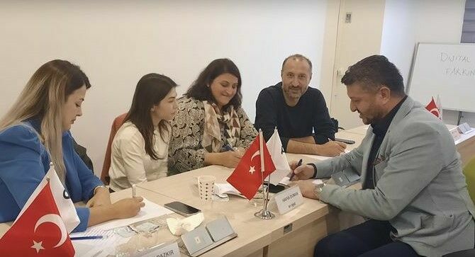 A N T G İ A Ddan Liderlik Ve Yöneticilik Eğitimi 2-1