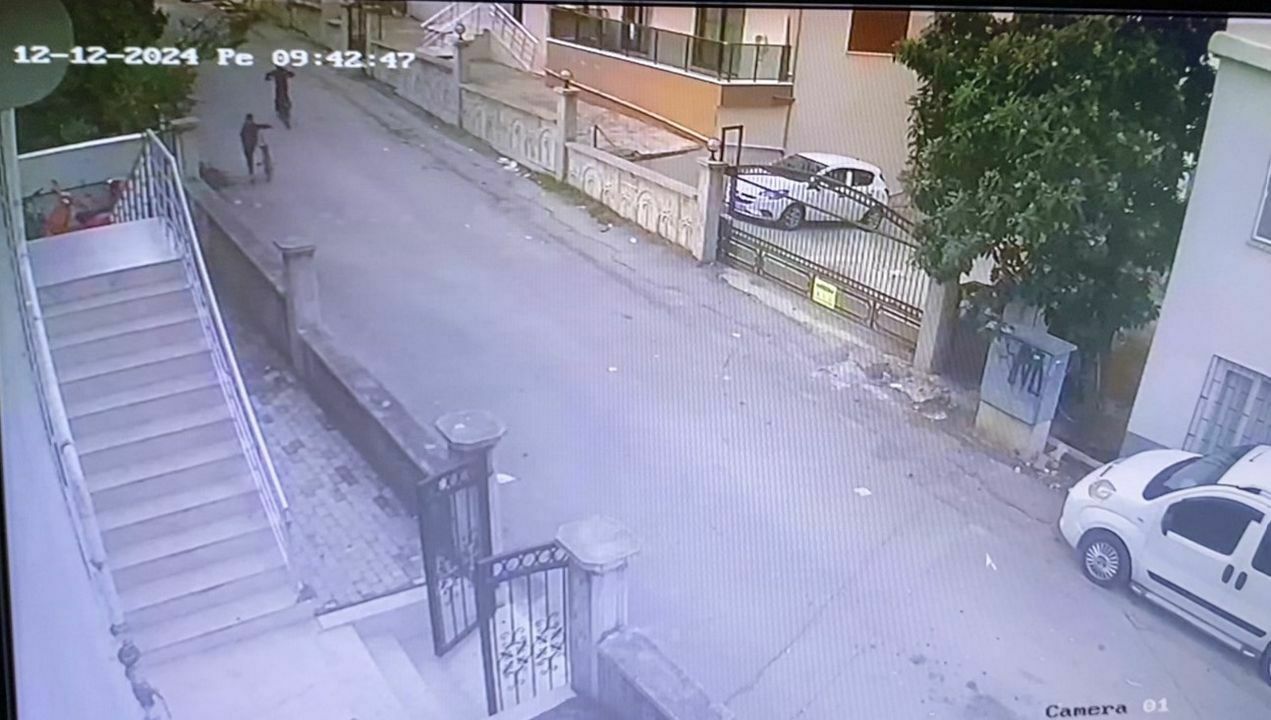 Antalya Serik'te 13 Yaşındaki Çocuk Bisiklet Hırsızını Yakalattı 3