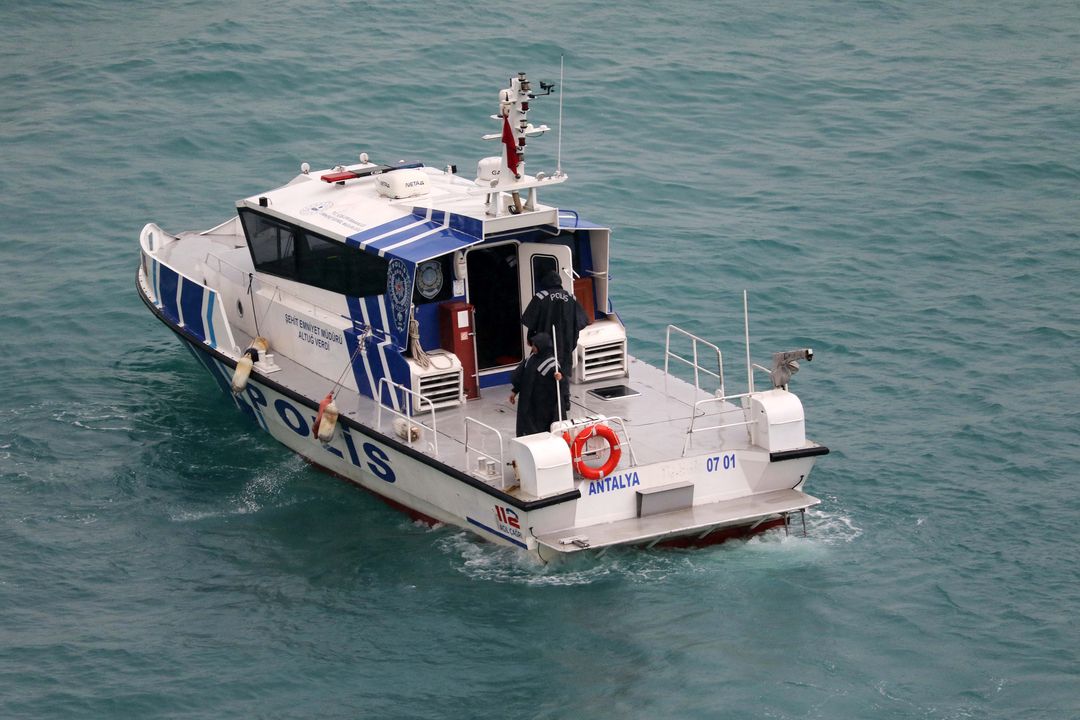 Falezlerden Düşen Otomobilin Sürücüsü 4 Gündür Kayıp! 2