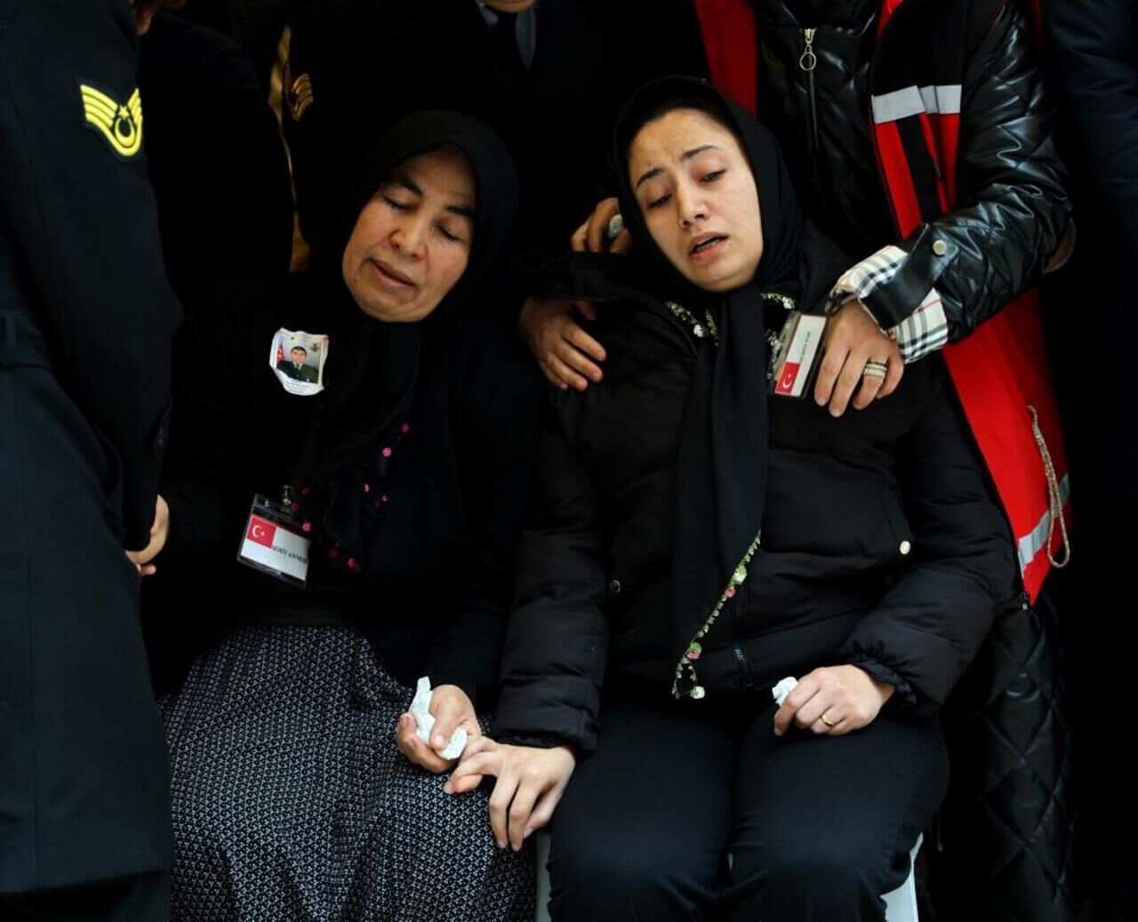 Adana Şehidine Veda Etti