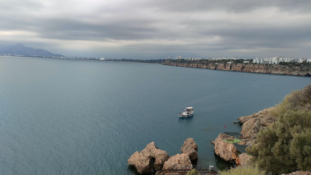 Antalya'da Şiddetli Yağış Etkili Oluyor 4