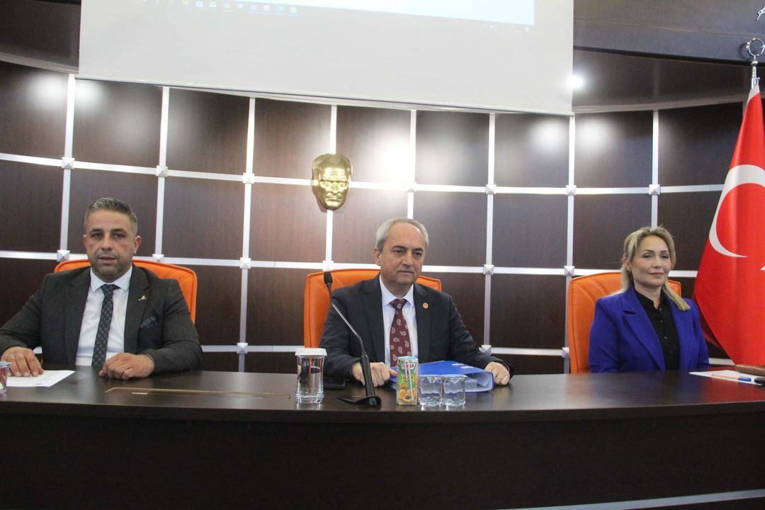 Ferdi Tayfur'un Adı Duacı'da Parkta Yaşatılacak  2