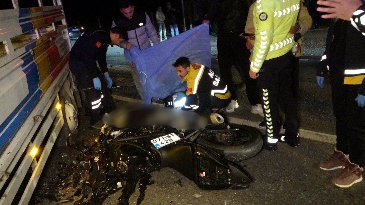 Manavgat'ta Ters Yönden Gelen Kamyon Motosiklete Çarptı! Daha 19 Yaşındaydı 2