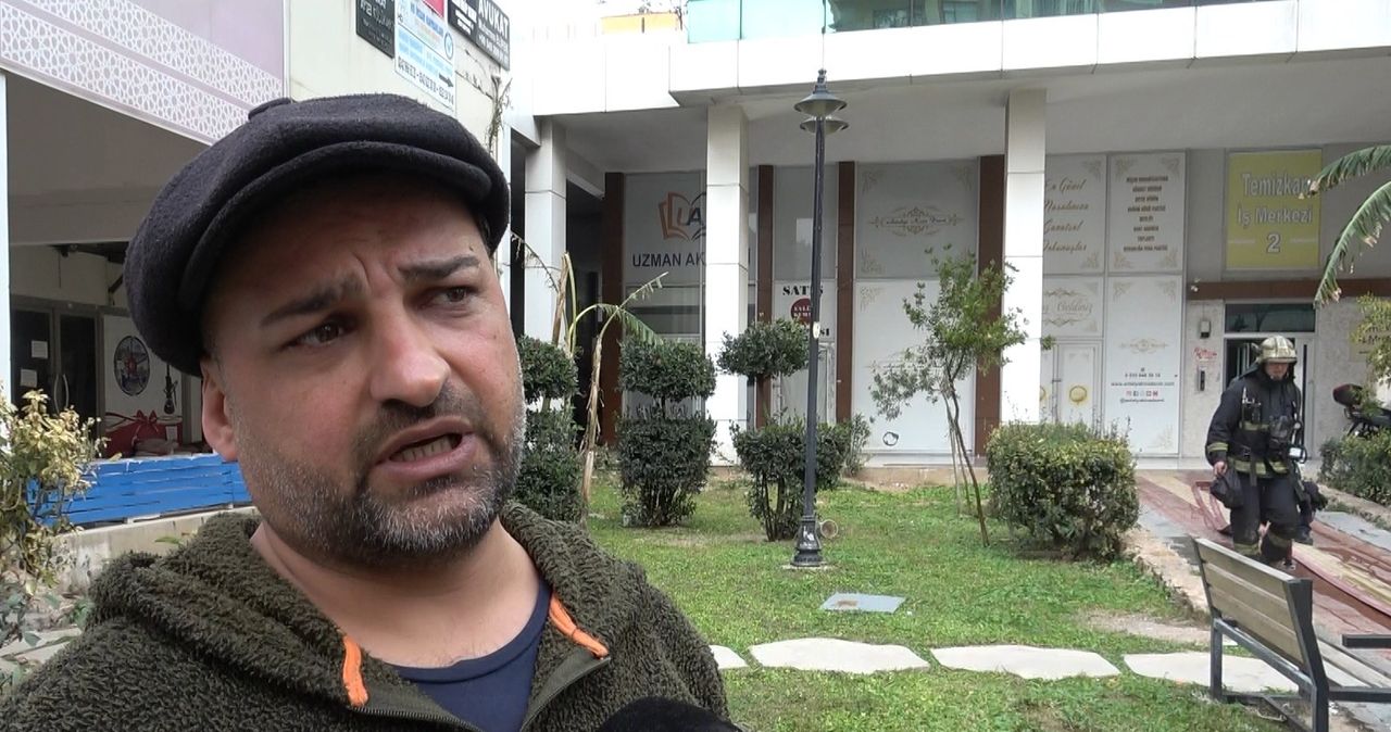 Muratpaşa'da Ofis Tamamen Yandı! Zarar 1 Buçuk Milyon Tl 4