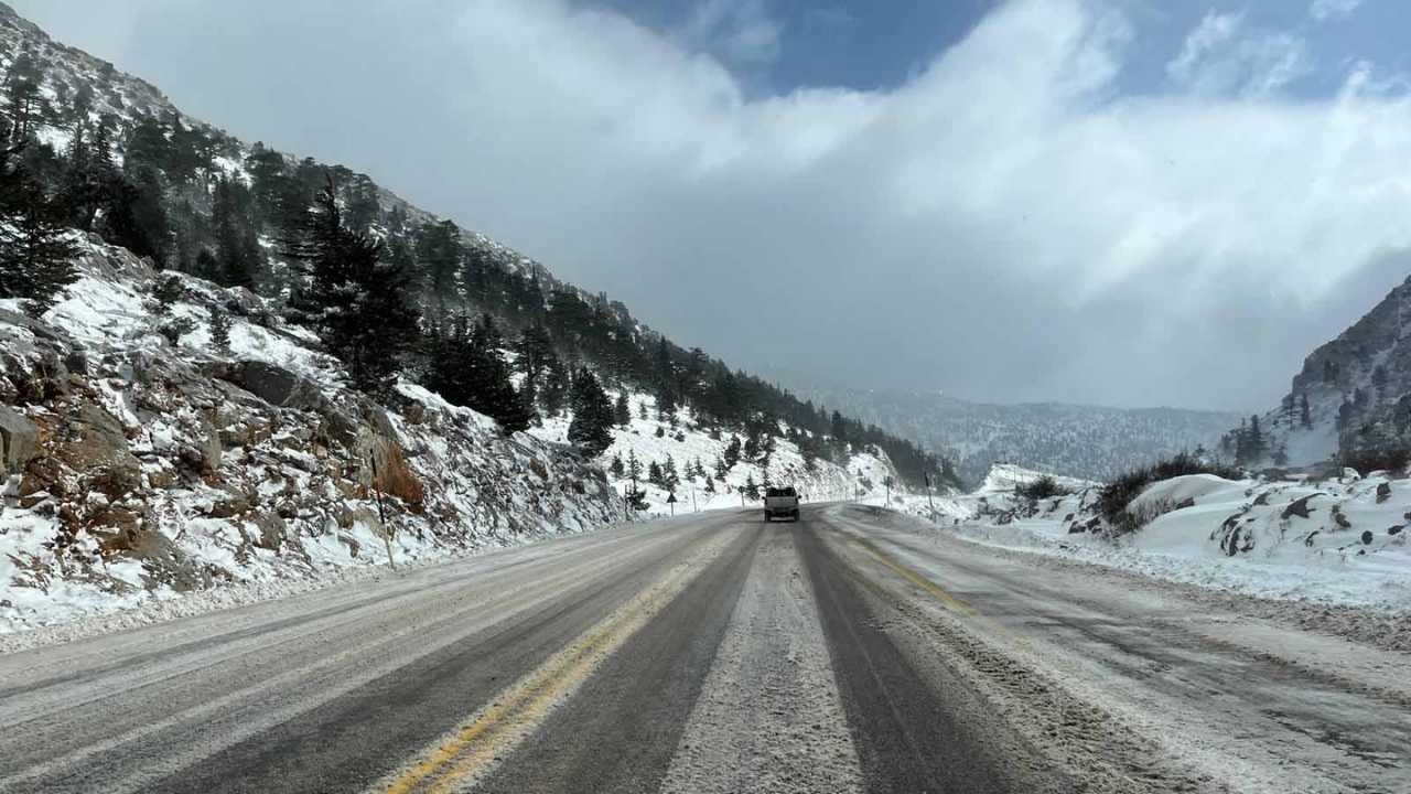 Alacabel Geçidi'nde Kar Ve Tipi Antalya Konya Yolunda Ulaşım Aksadı 3