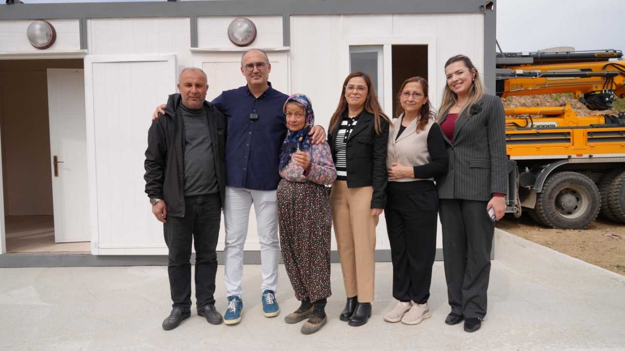 Alanya'da Fatma Abla Konteyner Eve Kavuştu 3
