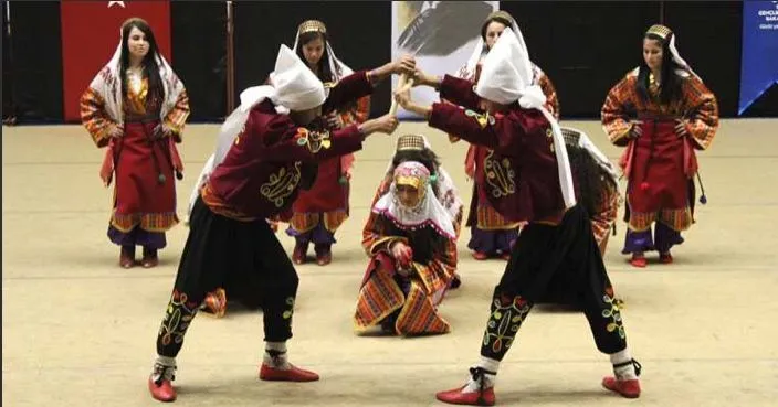 Antalya Yöresi Halk Dansları Neler12