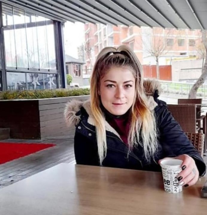 Antalya'da Boş Arazide Kadın Cesdi Bulundu! 3