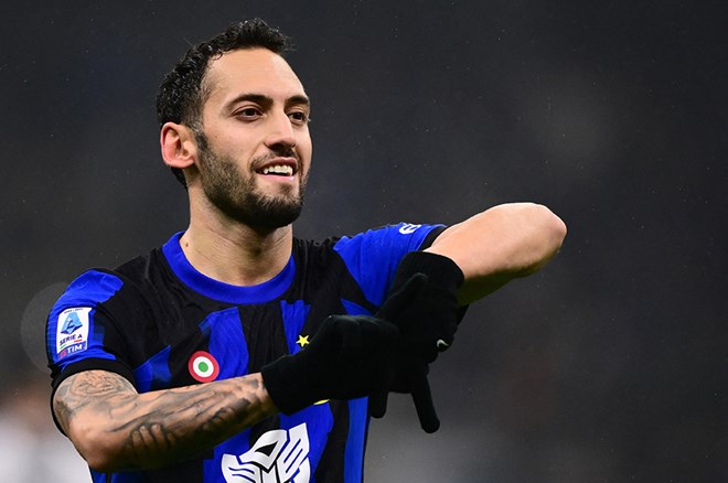Hakan Çalhanoğlu'ndan Galatasaray İddialarına Yanıt