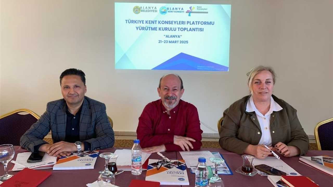 Kent Konseyleri Platformu Alanya'da Toplandı 3