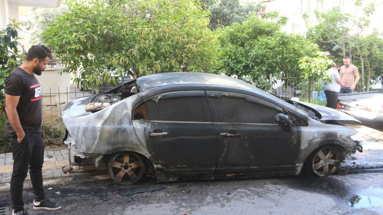 Alanya'da Yanan Otomobil İçin 'Kundaklandı' İddiası  2