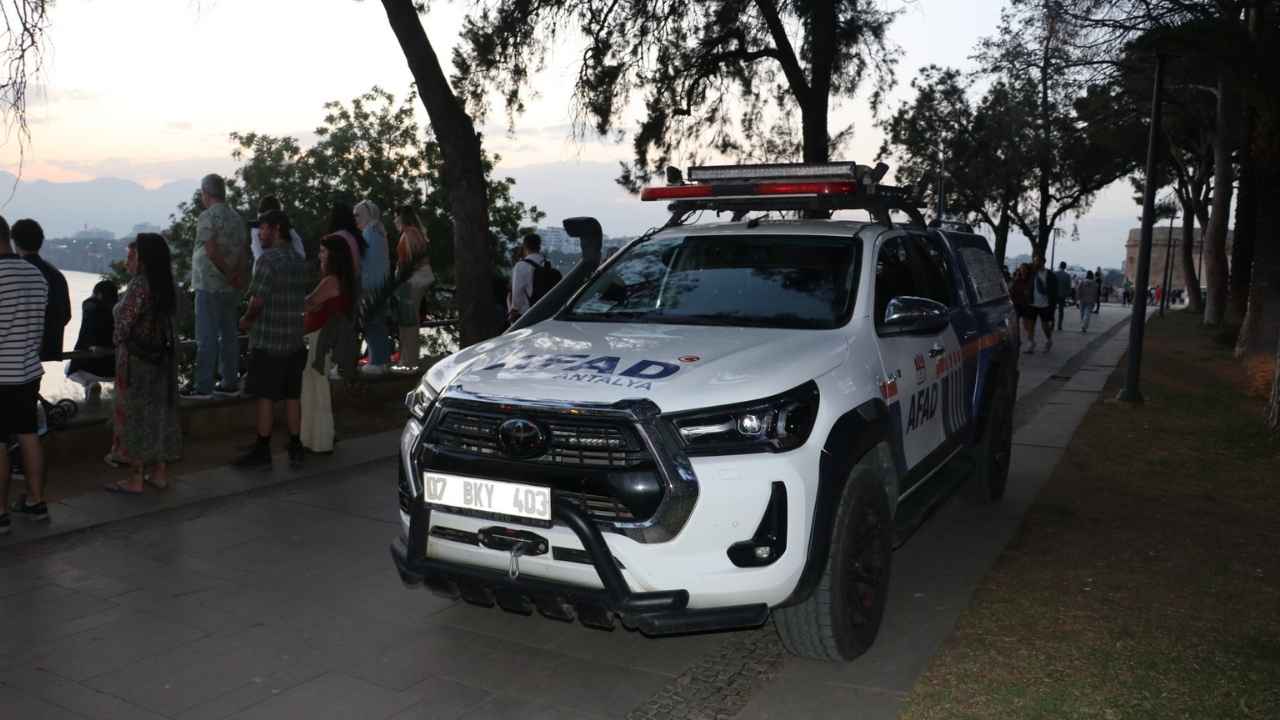 Antalya Falezlerde Manzara Keyfi Sonu Oldu 3