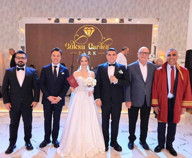 Antalya, Hafta Sonunda Denizcilik Camiası Ve Medya Dünyasını Buluşturan Işıltılı Bir Düğüne Ev Sahipliği Yaptı. Hayriye Işıl Ünlü Ile Halil Doğan Hayatları ...1
