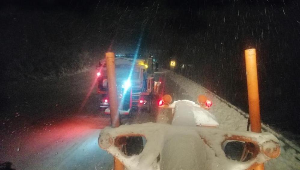 Antalya Kar Yağışı Etkili Oldu! Yollar Kapandı