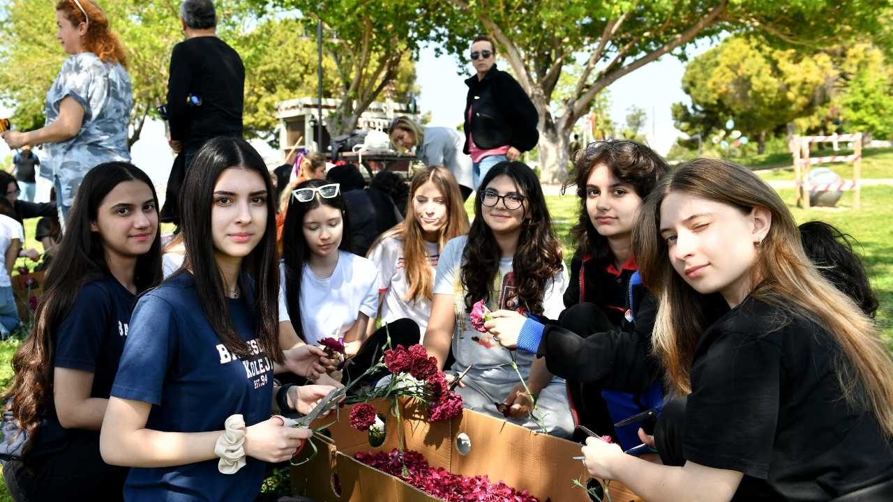 Antalya’da Bir İlk Çiçek Deseni Günleri2