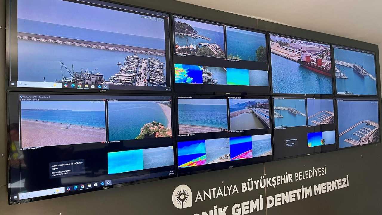 Antalya’da Kollar Akdeniz’in Geleceği İçin Sıvandı 2