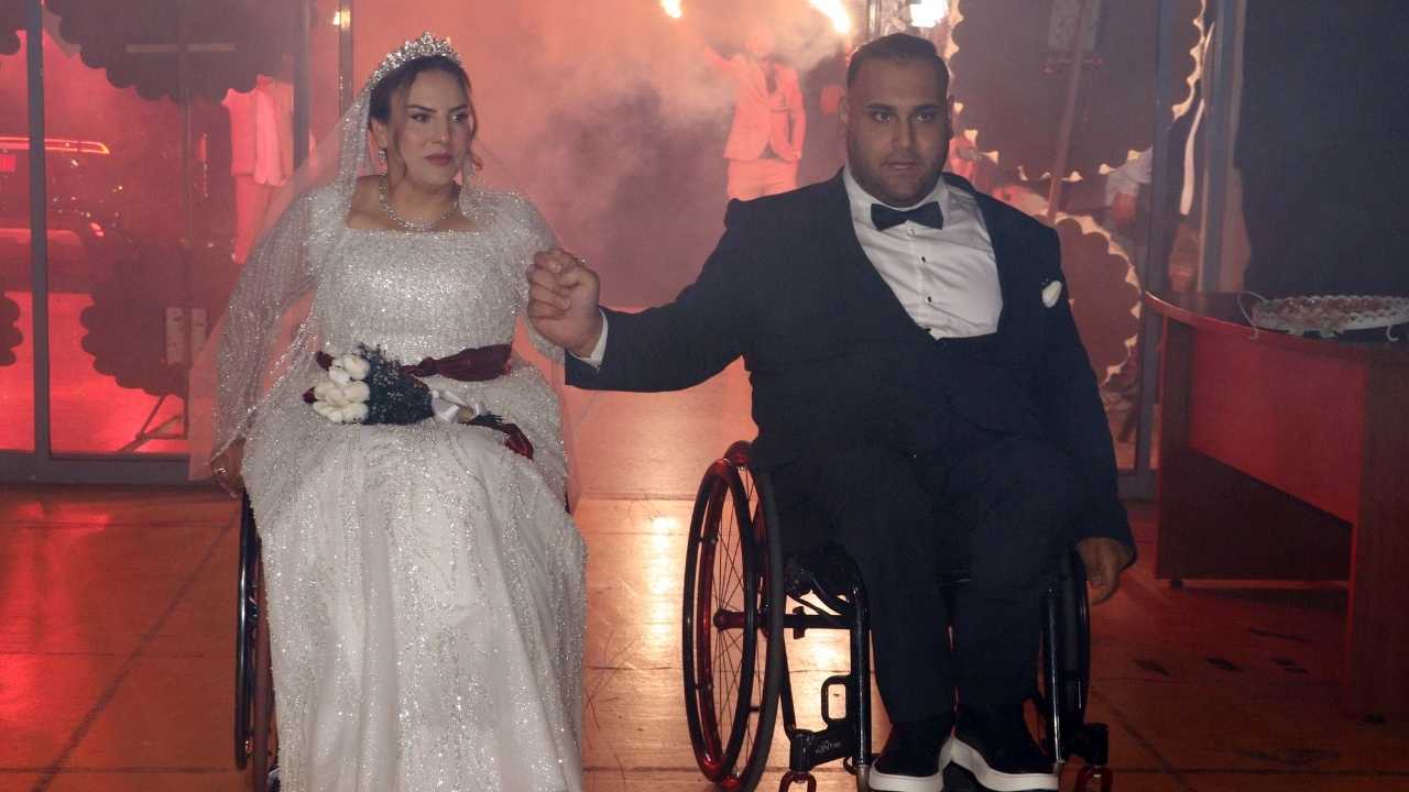 Antalya'da Milli Halterci Çift Evlendi! 3