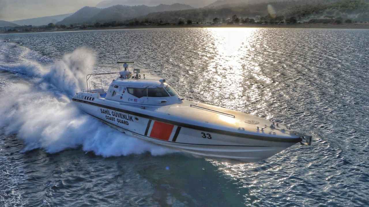 Antalya'nın 5 Limanında Sahil Güvenlik Gemileri Ziyarete Açılacak 3