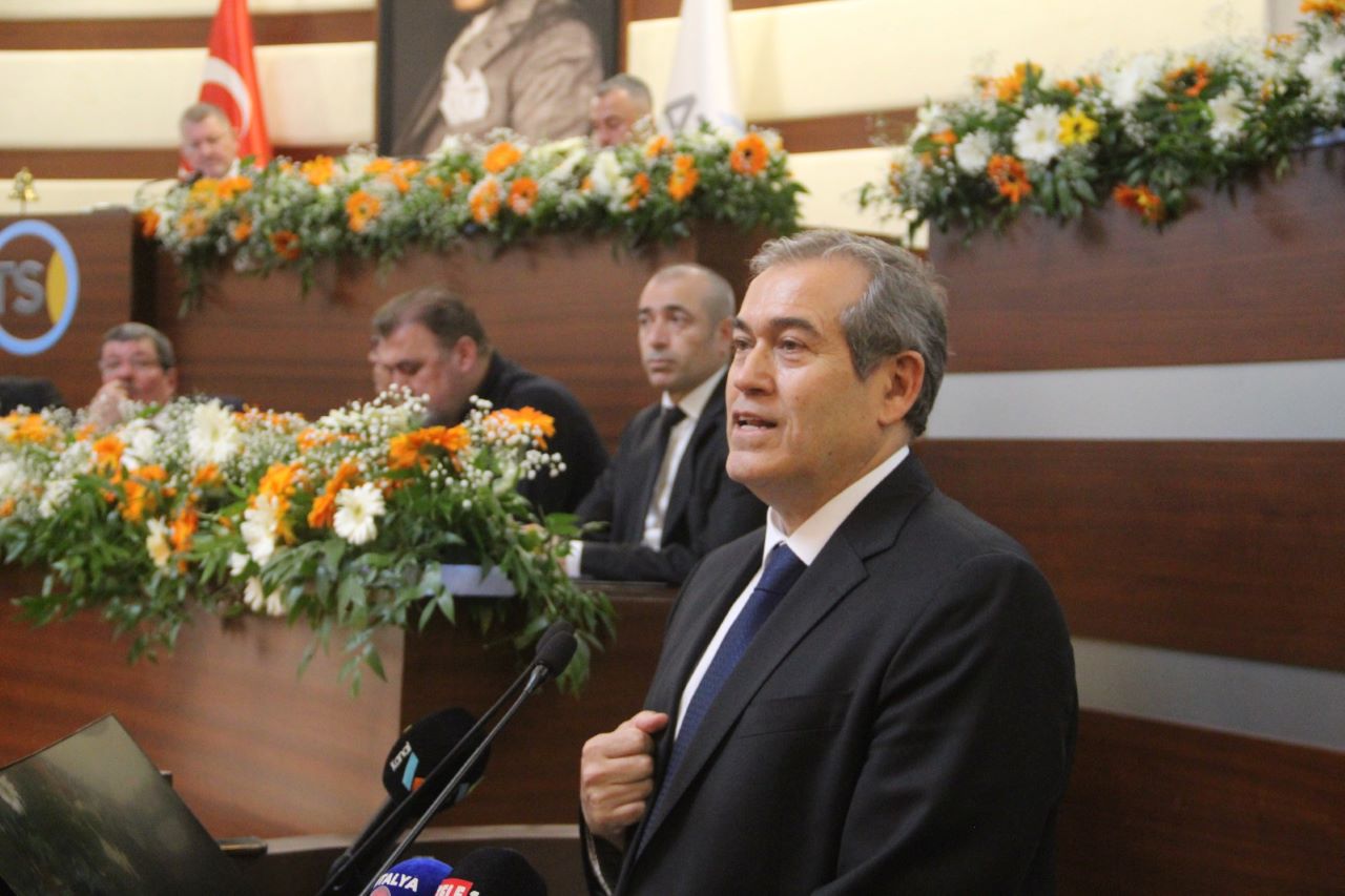 ATSO Başkanı Mühürlenen Oteller İçin Çözüm Talep Etti