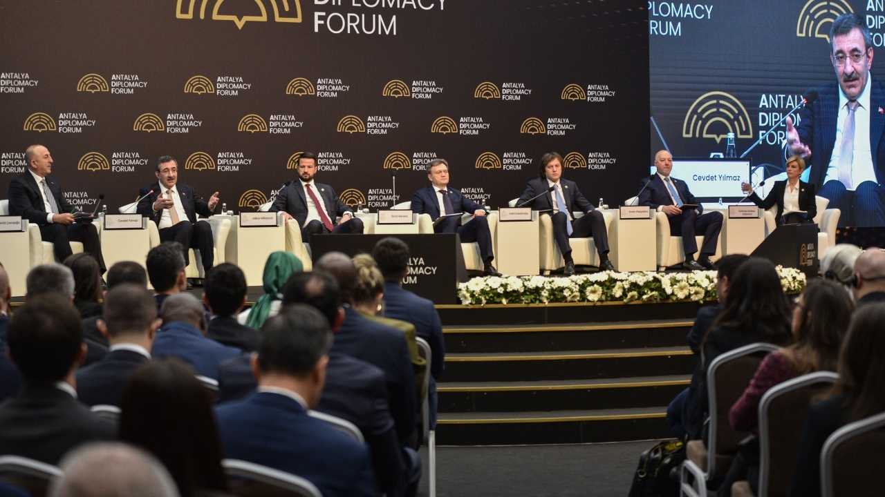 Avrupa Liderleri Antalya’da “Türkiye’nin Rolü Büyük” 2