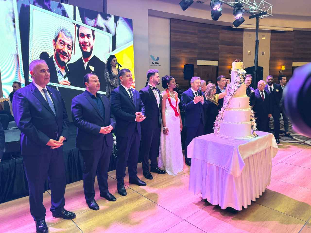 Eski Agc Başkanı’nın Oğlu Dünyaevine Girdi 1