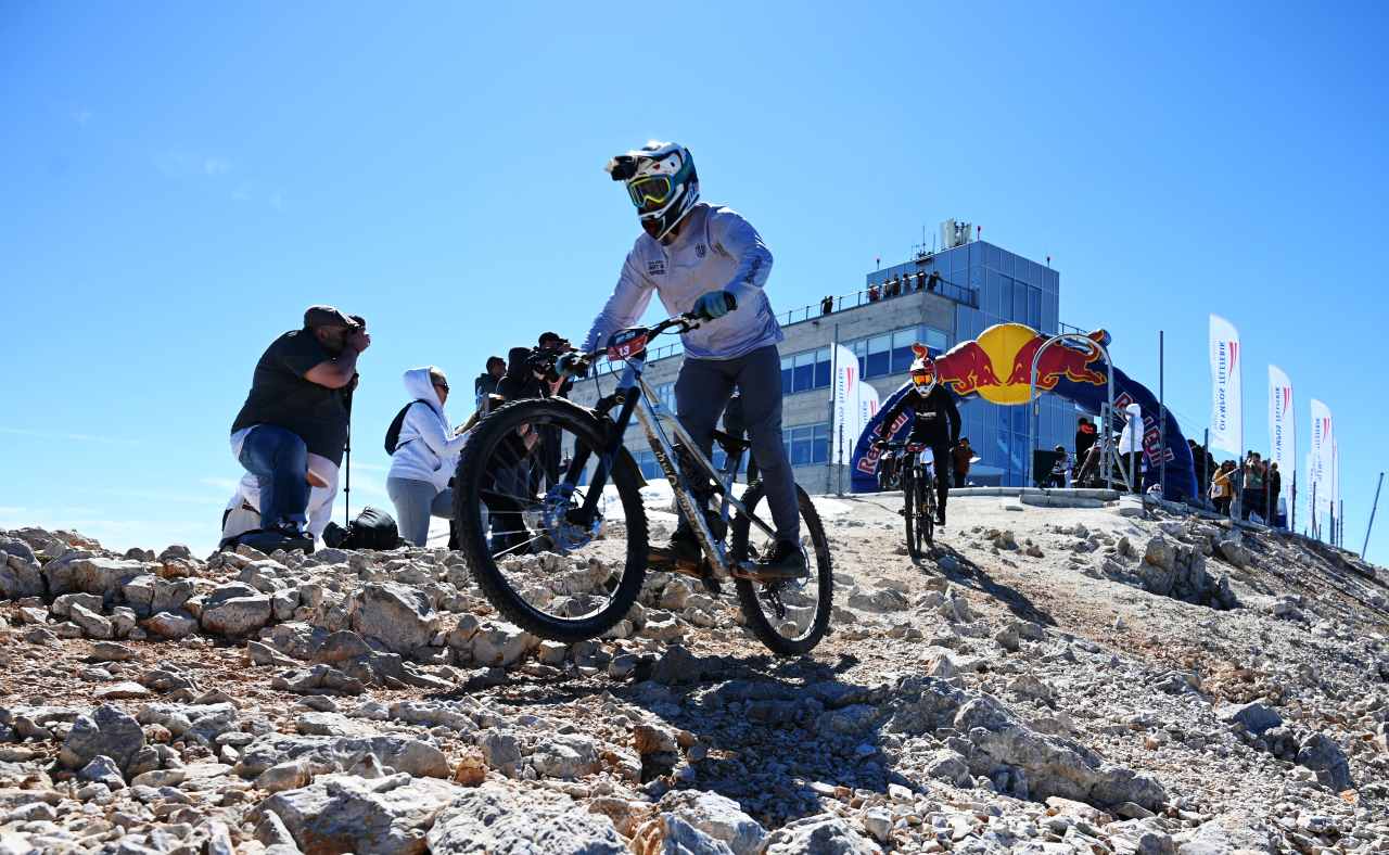 Kemer’de Uluslararası Dağ Yarışı Başladı 1
