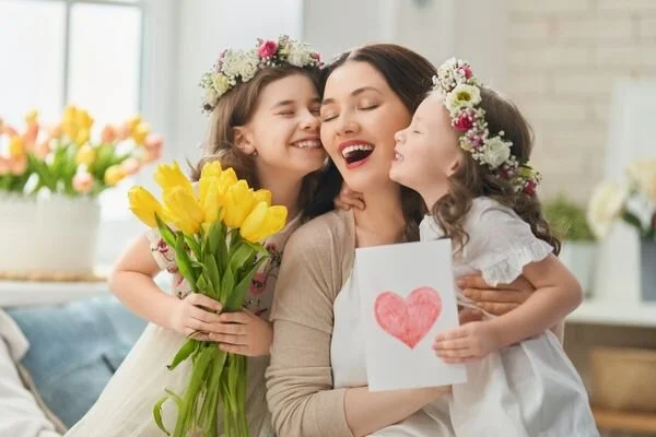 Her Yıl Mayıs Ayının Ikinci Pazar Günü Kutlanan Anneler Günü, 2025 Yılında Hangi Güne Denk Geliyor İşte 2025 Anneler Günü Tarihi Ve Bu Özel Günle Ilgili T ...1