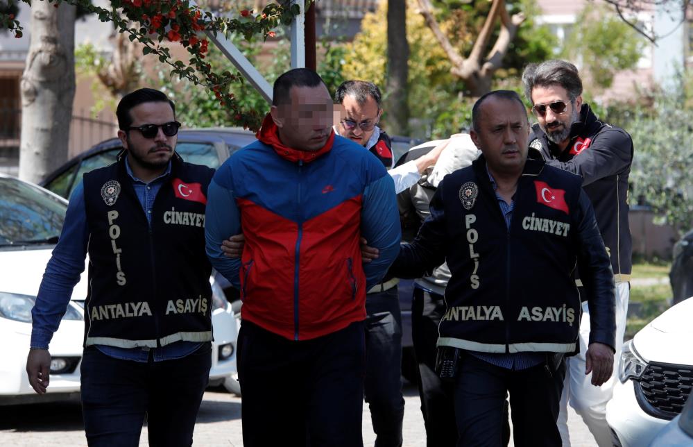 Konyaaltı'ndaki Cin*yetle İlgili Şüpheliler Adliyeye Sevk Edildi