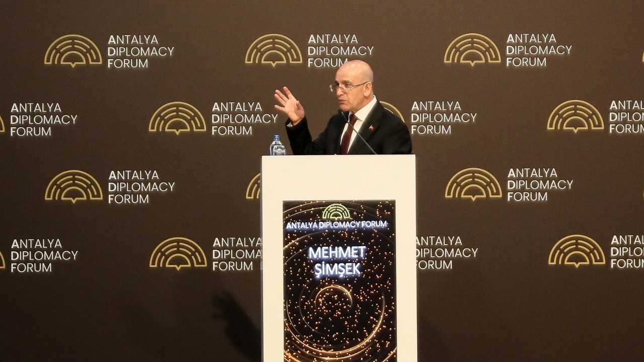 Mehmet Şimşek'ten Antalya'da Enflasyon Açıklaması 2