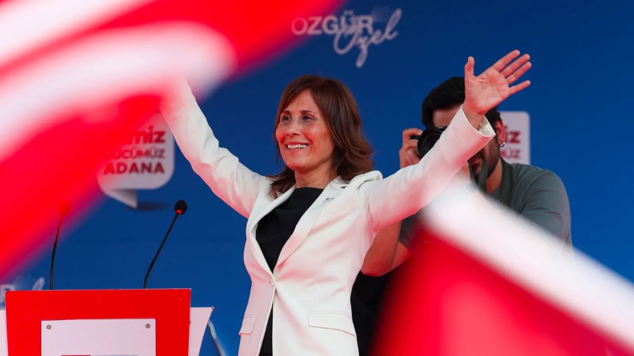 6. Dalga Operasyonunda Belediye Başkanına Antalya'da Gözaltı