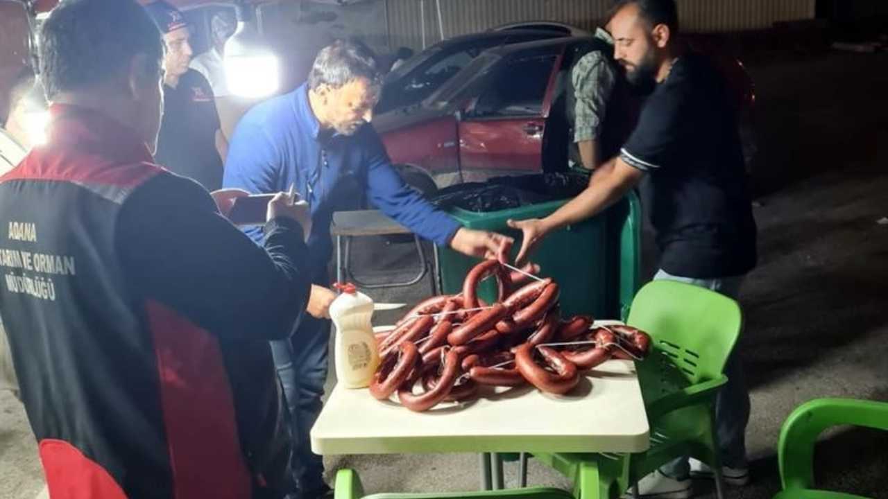 Adanada Mevzuata Aykırı Gıdalar İmha Edildi3