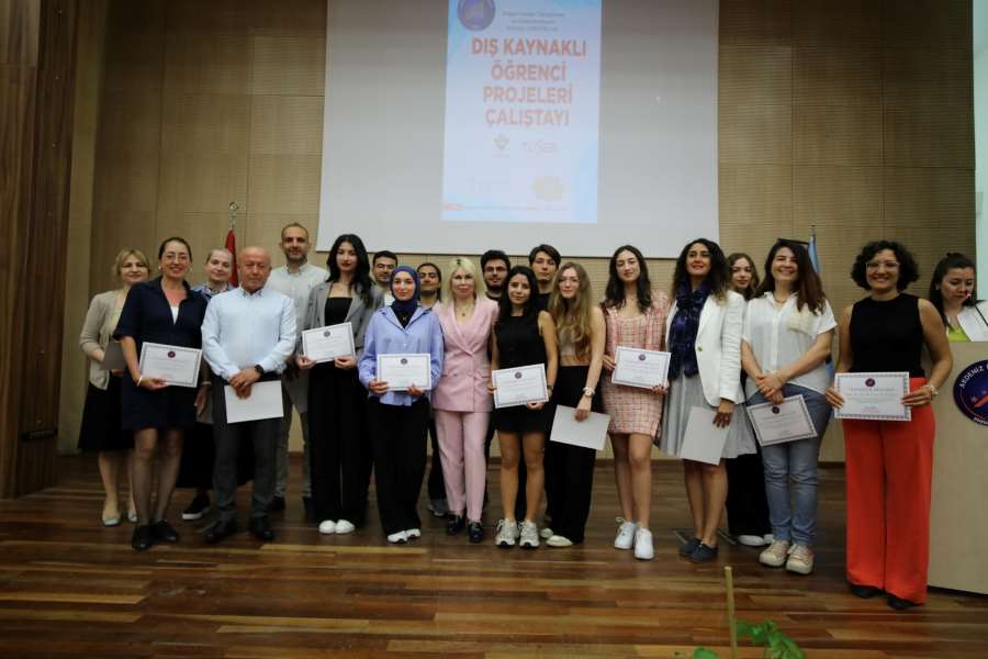 Akdeniz Üniversitesi’nde 219 Projeyle Bilim Şöleni12