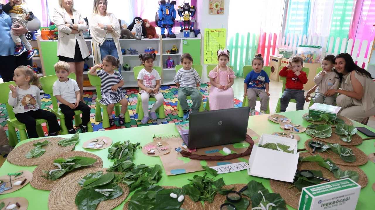 Antalya Büyükşehir’den Çocuklara İpekböceği Eğitimi 2