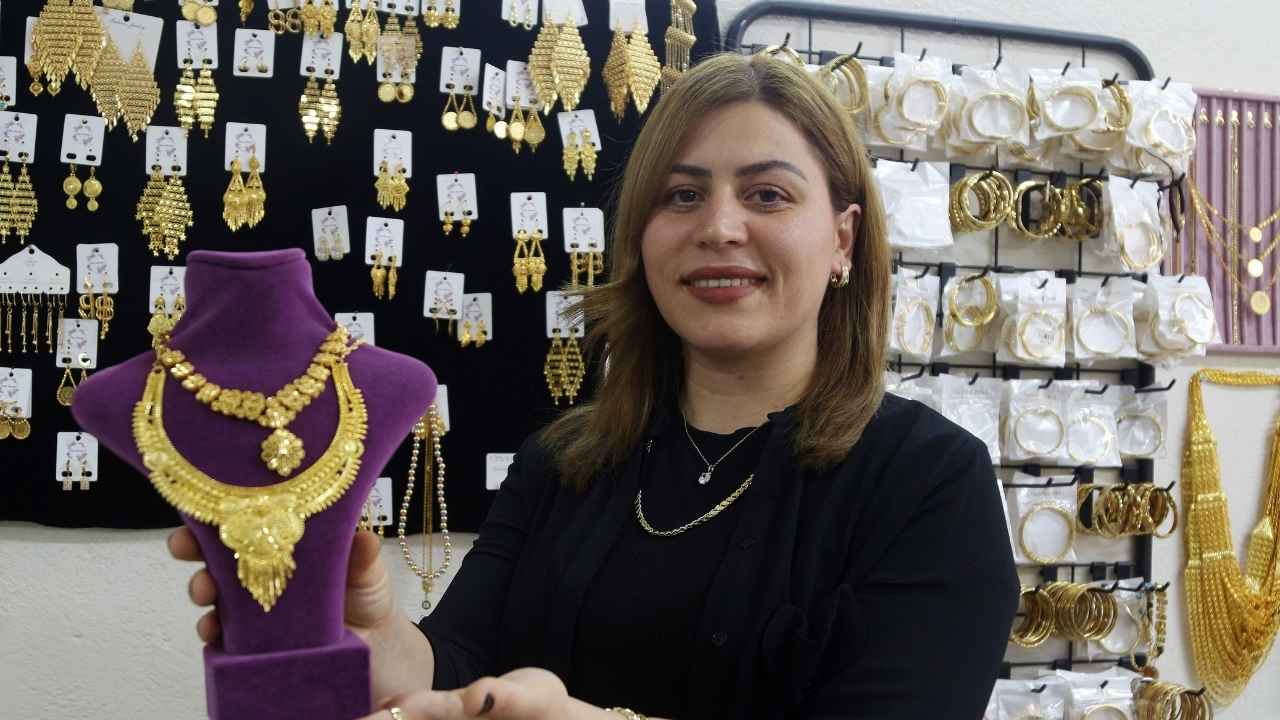 Antalya’da Düğünde Altın Alamayan İmitasyona Yöneliyor 3
