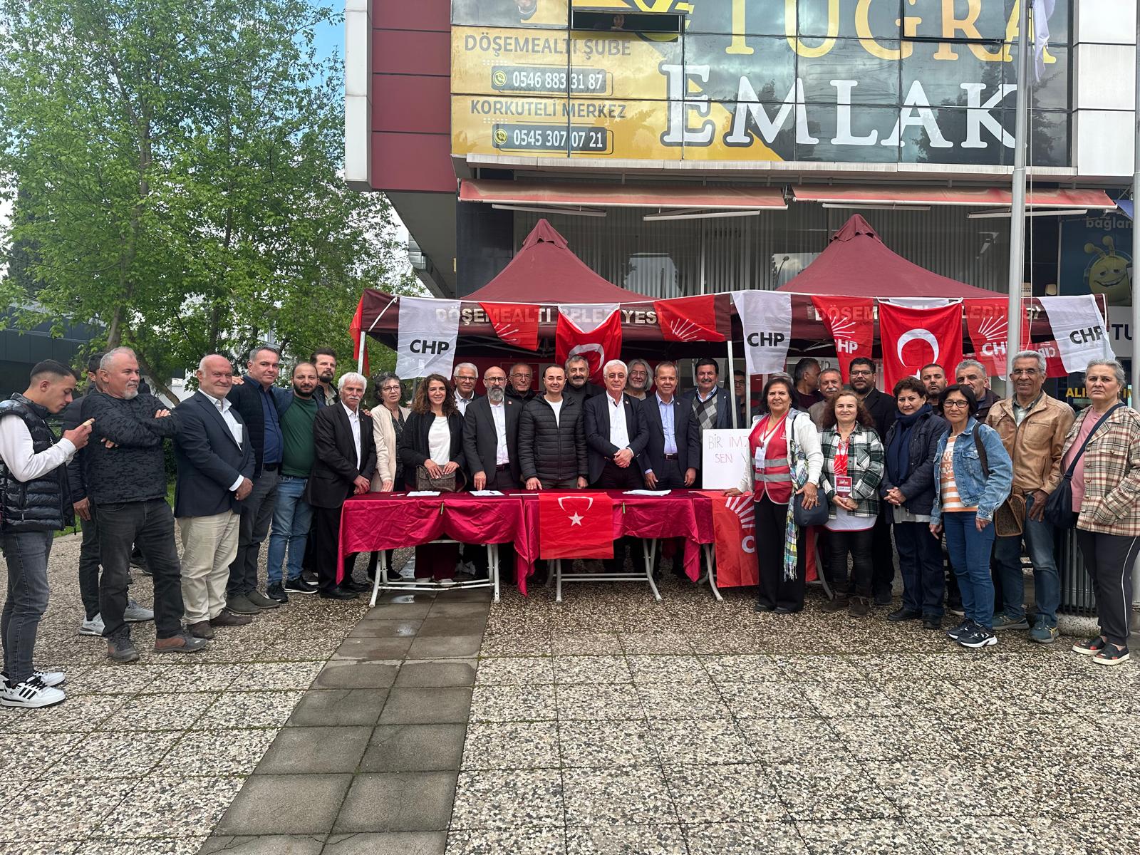 Antalya’da İmamoğlu İçin İmza Kampanyası’nda Son Durum Ne?