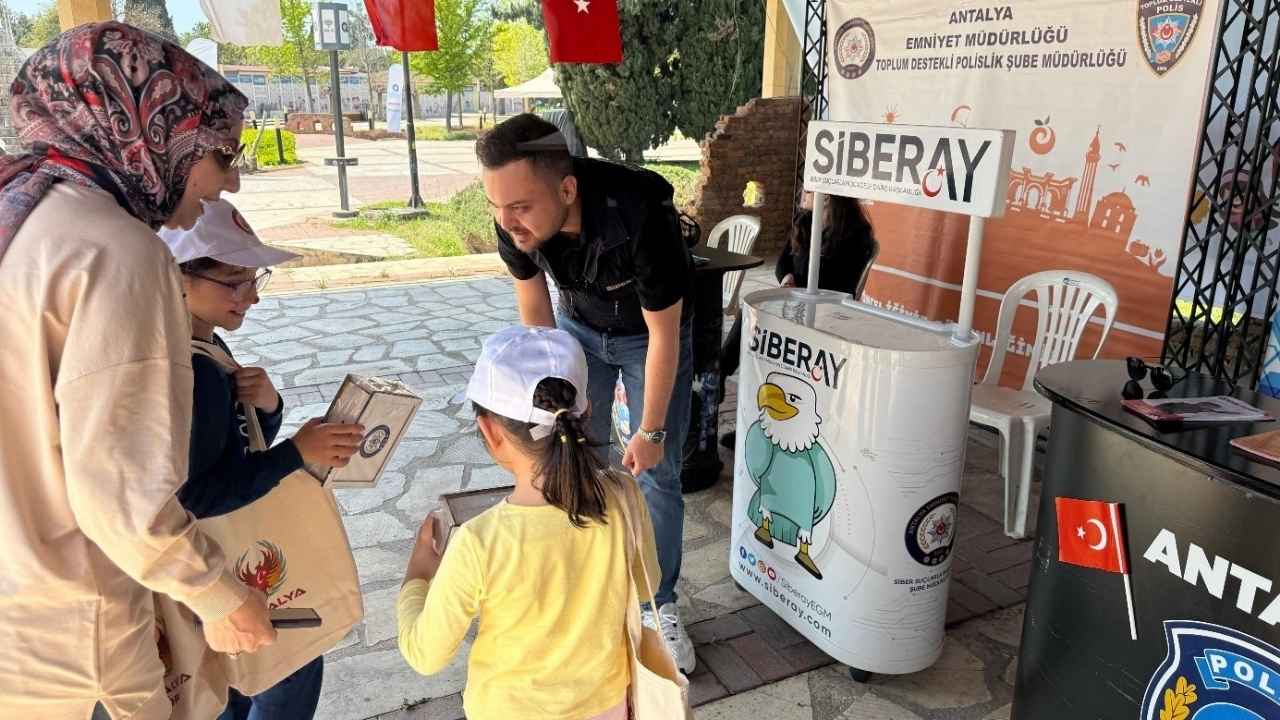 Antalya'da Kripto Para Vurguncuları Yakalandı 2