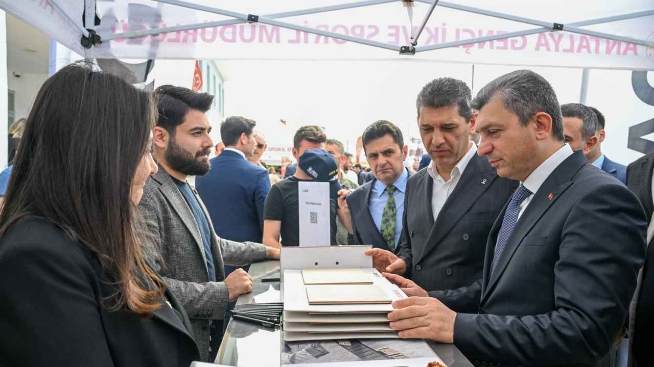 Antalya'da Meslek Lisesi Öğrencilerine İş Kapıları Açıldı 2
