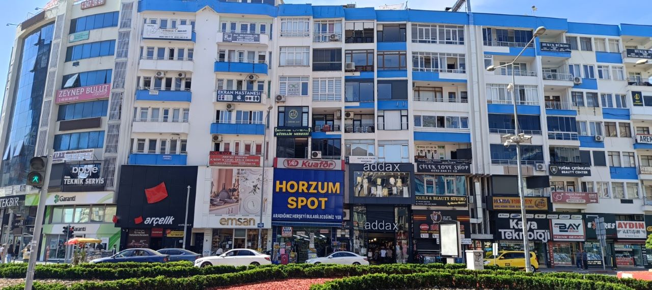 Antalya'da Reklam Tabelası Alarm