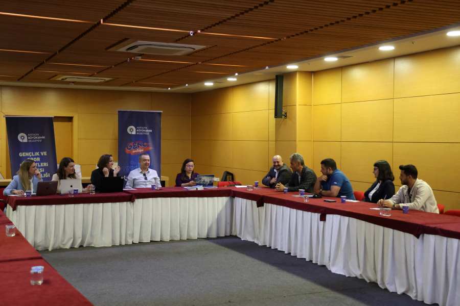Antalya’dan Yeni Model! Gençlerin Sesi Yönetimde12