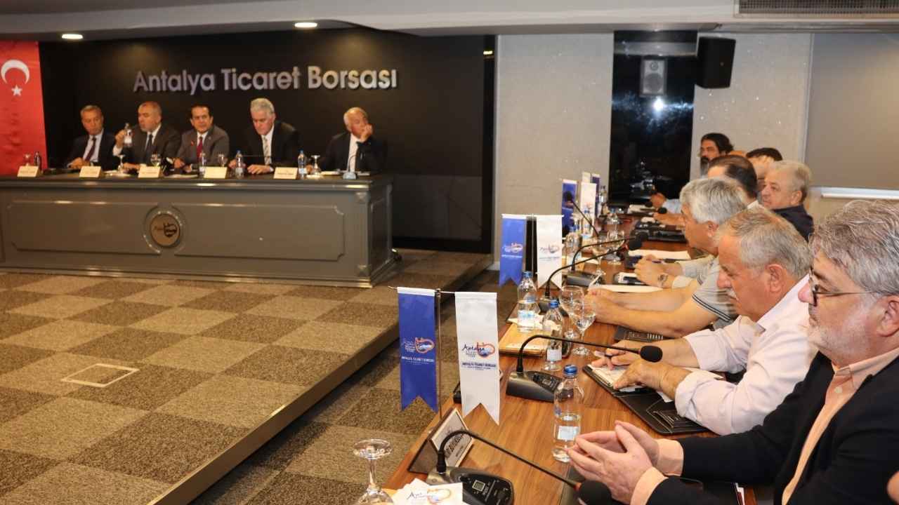 Atb Başkanı Çandır Türkiye'de 'İthalat Cenneti' Riski 2