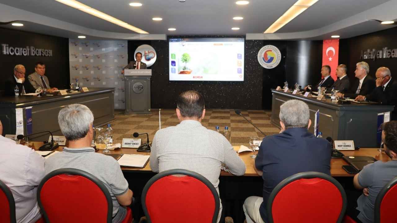 Atb Başkanı Çandır Türkiye'de 'İthalat Cenneti' Riski 3