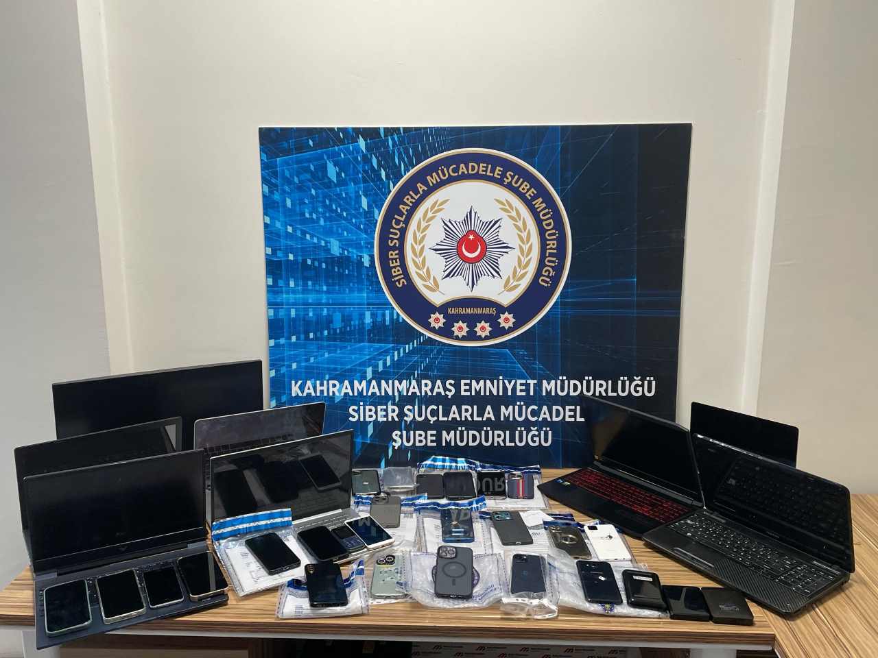 Antalya Ve 3 İlde Kripto Vurgunu Operasyonu! 1