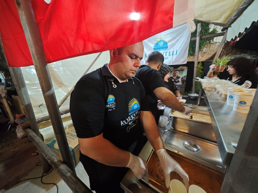 Korkuteli’nin Yöresel Lezzetleri Alanya’da Damak Çatlatıyor 2