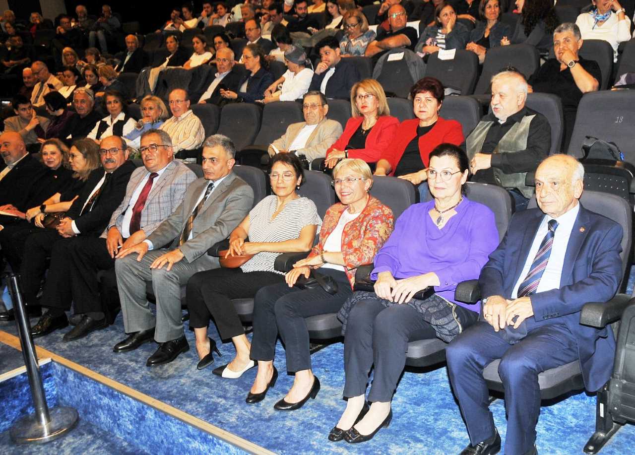 Tesud Türk Halk Müziği Korosu Antalya'da Türkü Ziyafeti Sundu 2