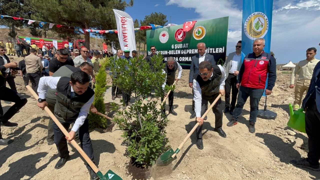 Hatay’da Deprem Şehitleri İçin Hatıra Ormanı Oluşturuldu 3